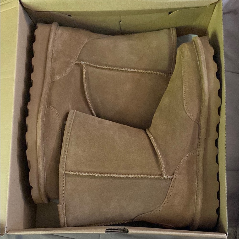 BearPaw Hickory Brady Boots